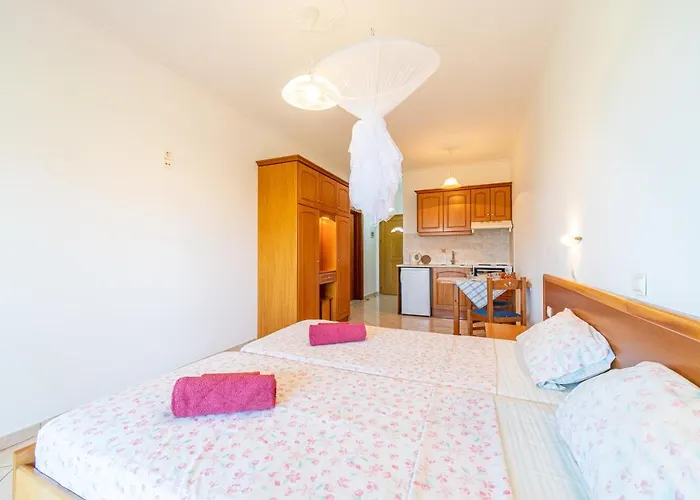 Apartament Giannis 4 *