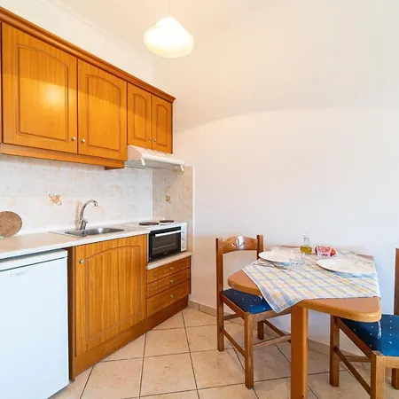 Apartman Giannis 4